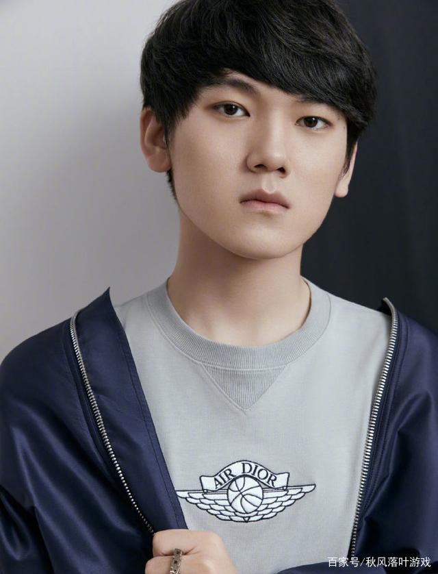 突发事件！海潮库奇在关键小组中脱颖而出， EDward Gaming 的双C输出满格，赢得了第一局