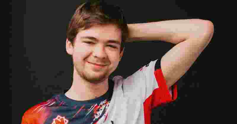 Eren leaves TYLOO and waituu takes his place