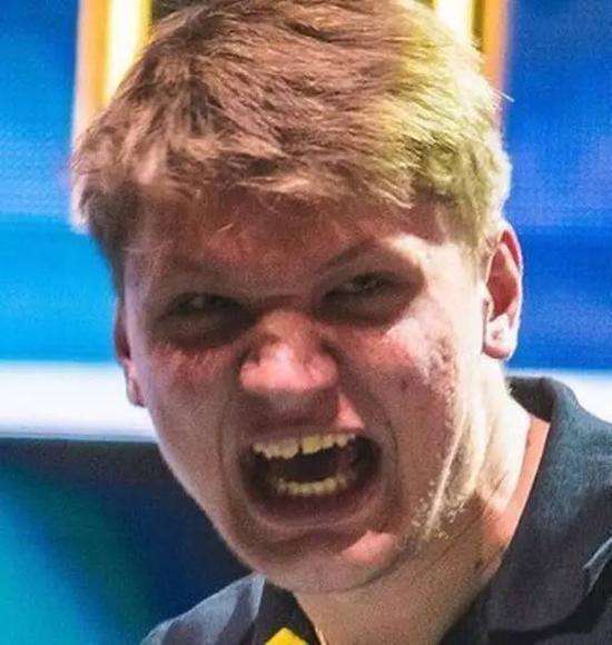 LGD官宣新赛季大名单：打野国豪，haichao中单，辅助金角